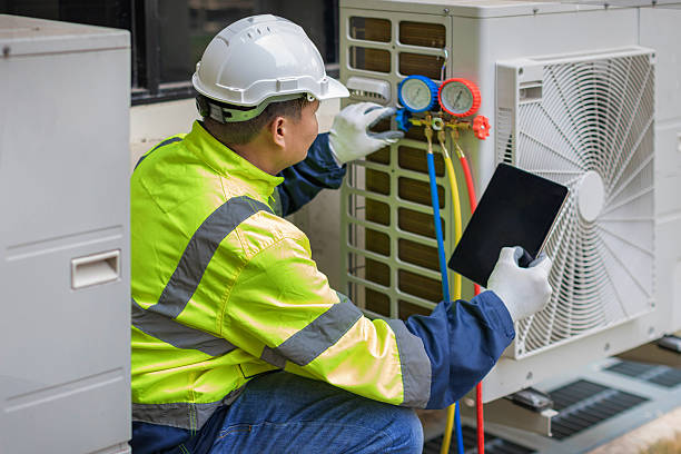 Professional Hvac technician working in Middleton, MA